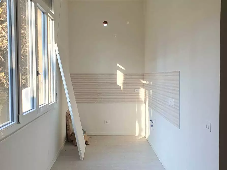 Immagine 2 di Bilocale in vendita  in VIA SOLARI a Parma