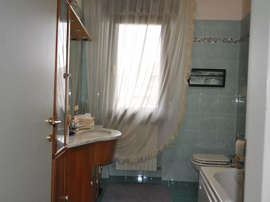 Immagine 32 di Trilocale in vendita  in Via Ulivi 24 a Collecchio