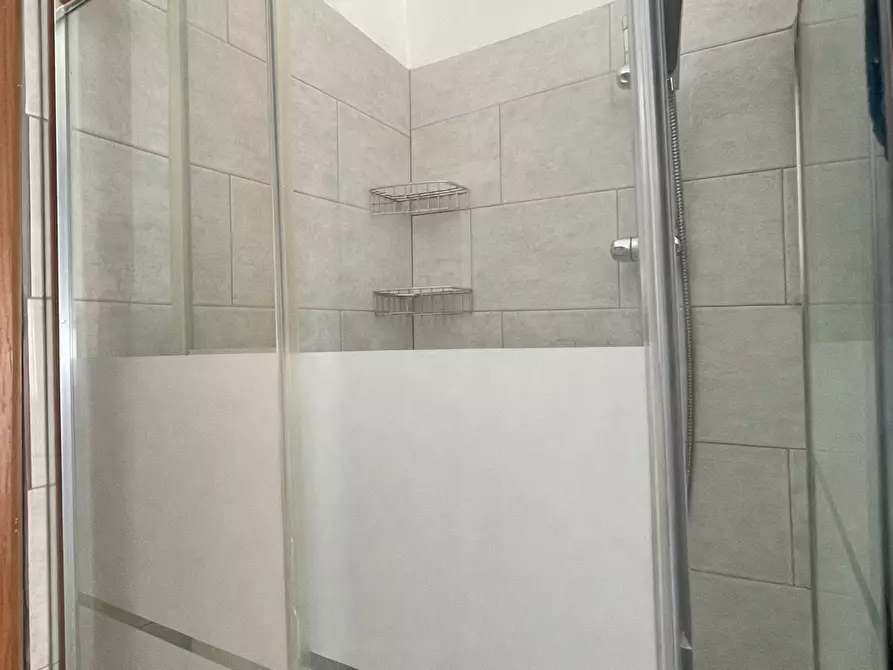 Immagine 15 di Trilocale in vendita  in Via M. Jacchia 4 a Parma