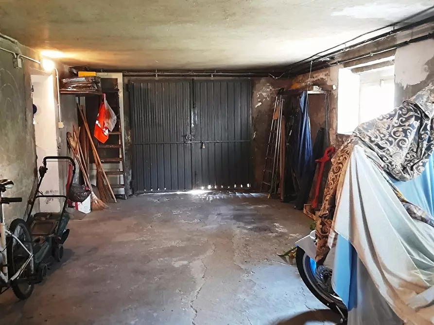 Immagine 46 di Trilocale in vendita  in Via Volturno 104 a Parma