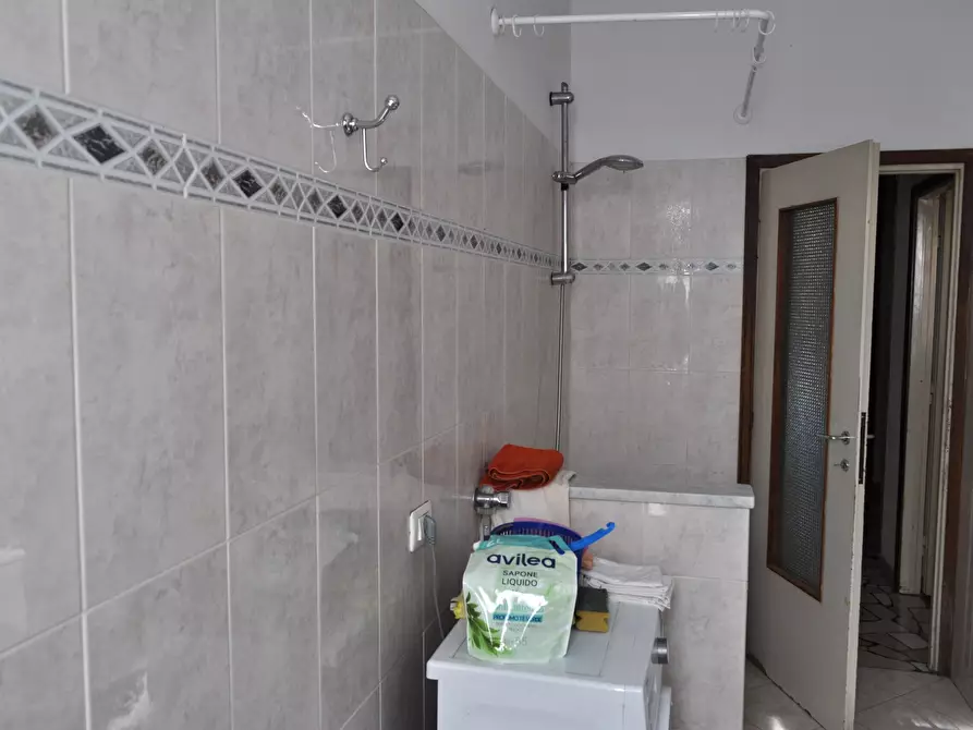 Immagine 20 di Quadrilocale in vendita  in BORGO SORGO 12 a Parma