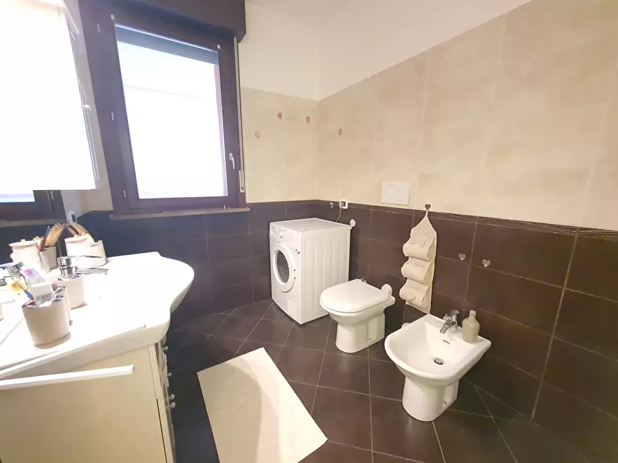 Immagine 19 di Trilocale in affitto  in Via Don Milani a Medesano