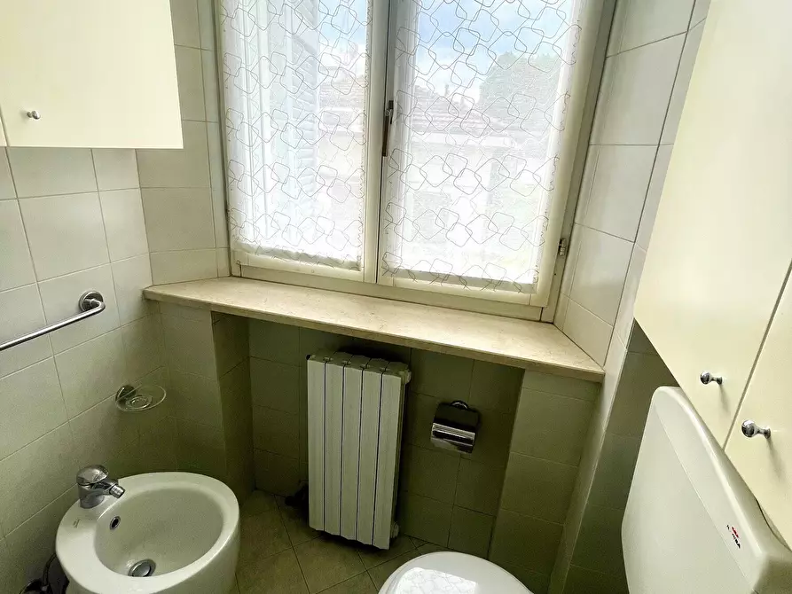 Immagine 14 di Bilocale in affitto  in Strada Nino Bixio 31 a Parma