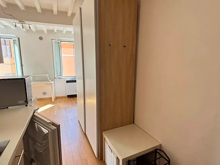 Immagine 2 di Monolocale in affitto  in Borgo Guazzo a Parma
