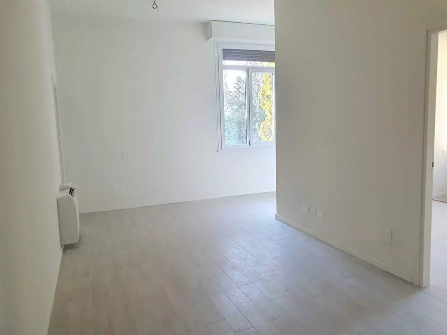 Immagine 7 di Bilocale in vendita  in VIA SOLARI a Parma