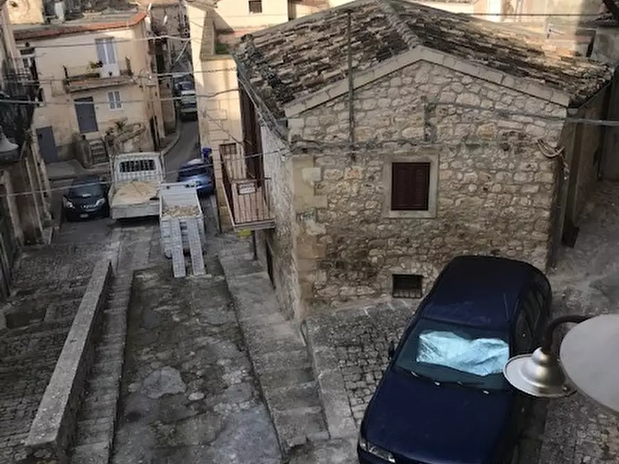 Immagine 5 di Casa indipendente in vendita  in Corso Umberto I a Modica