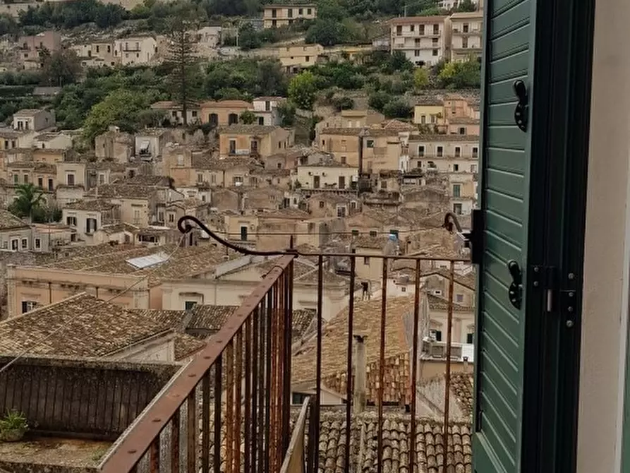 Immagine 8 di Appartamento in vendita  a Modica