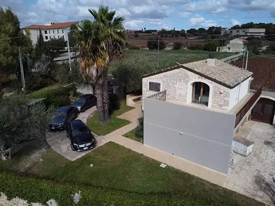 Immagine 34 di Villa in vendita  in SP43 148 a Modica