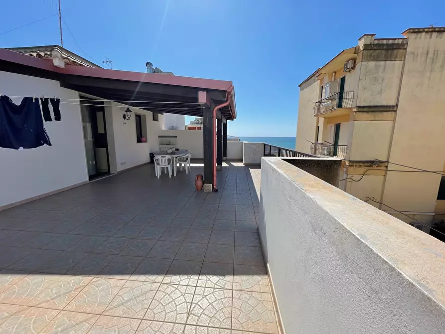 Immagine 13 di Porzione di casa in vendita  in via carlo pisacane a Pozzallo