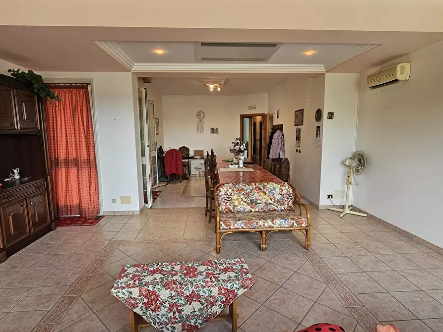 Immagine 5 di Villa in vendita  in Via San Giuliano San Elena 22 a Modica