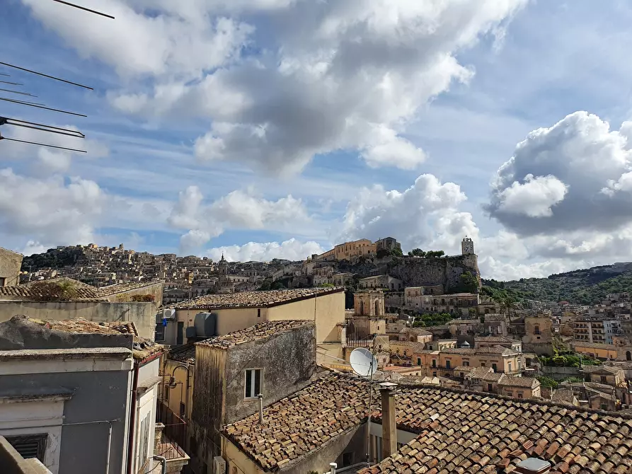 Immagine 9 di Casa indipendente in vendita  a Modica