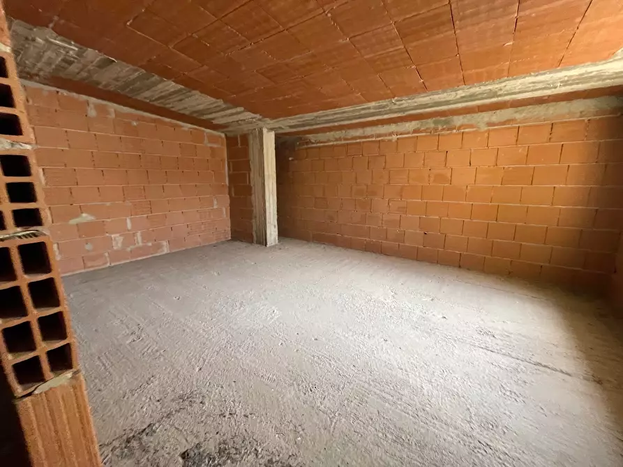 Immagine 19 di Mansarda in vendita  in VIA DUCA DEGLI ABRUZZI 8 a Ispica