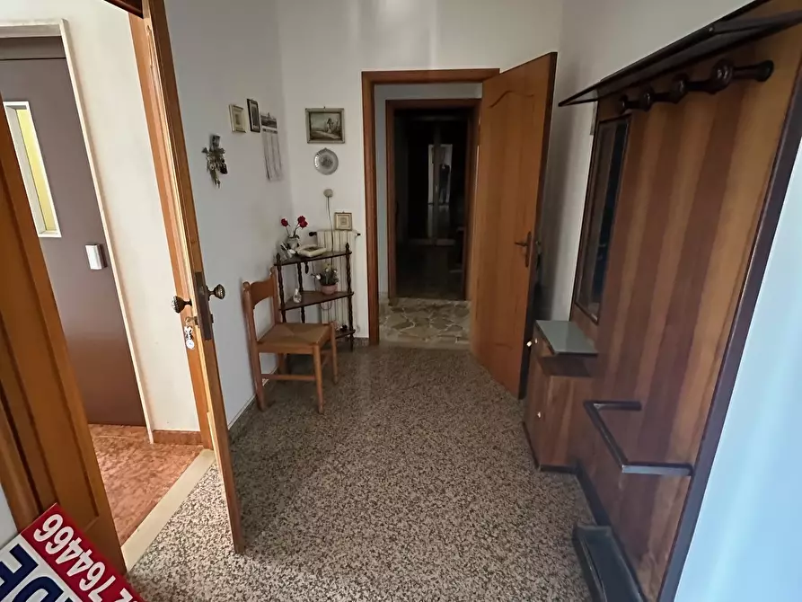 Immagine 4 di Appartamento in vendita  in VIA FONTANA 64 a Modica