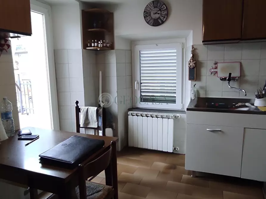 Immagine 8 di Pentalocale in vendita  in Via Aurelia 3 a Vezzano Ligure