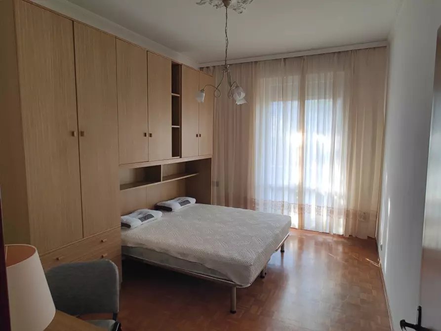 Immagine 9 di Pentalocale in affitto  in Via Misa 32 a Bologna