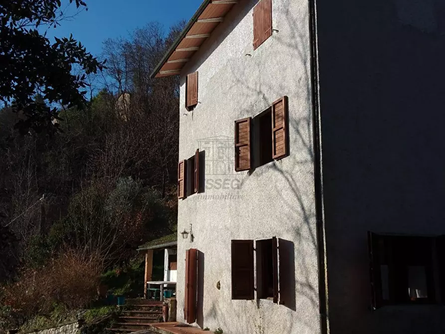 Immagine 3 di Rustico / casale in vendita  a Bagni Di Lucca