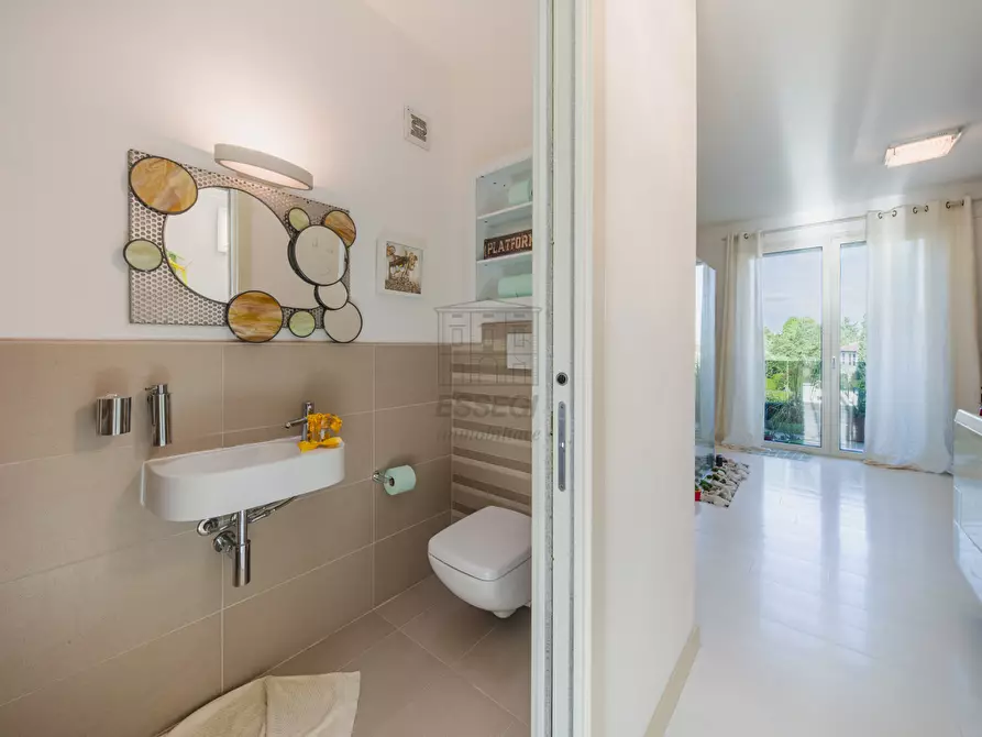 Immagine 23 di Attico in vendita  in Via delle Tagliate 114 a Lucca