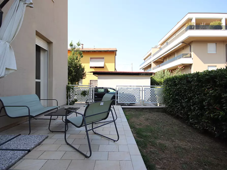 Immagine 11 di Appartamento in vendita  in Via Carlo Massei 129 a Lucca