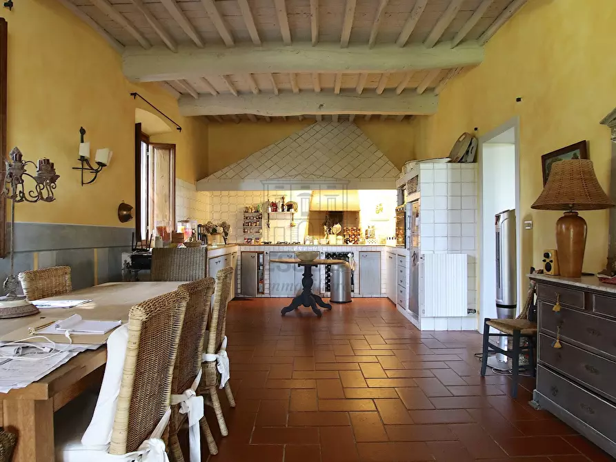 Immagine 14 di Rustico / casale in vendita  in Via di Mastiano e Gugliano 1024 a Lucca