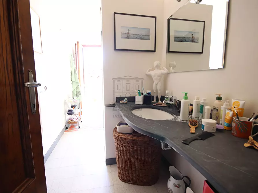 Immagine 13 di Rustico / casale in vendita  in Località Lastrico 7 a Pescaglia