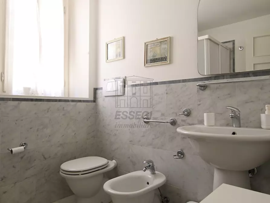 Immagine 10 di Appartamento in affitto  in Via del Molinetto a Lucca
