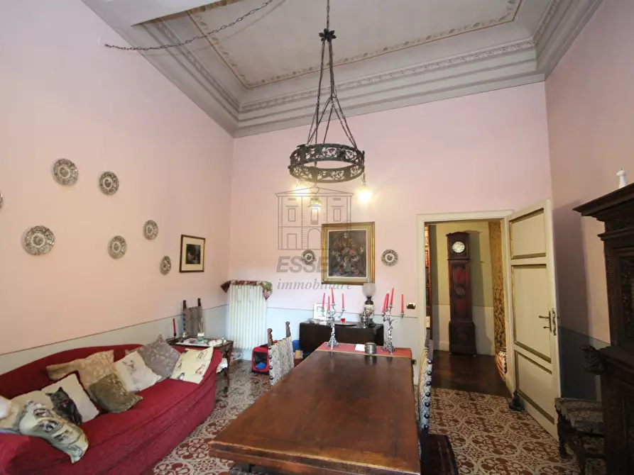 Immagine 11 di Appartamento in vendita  in piazza san frediano a Lucca