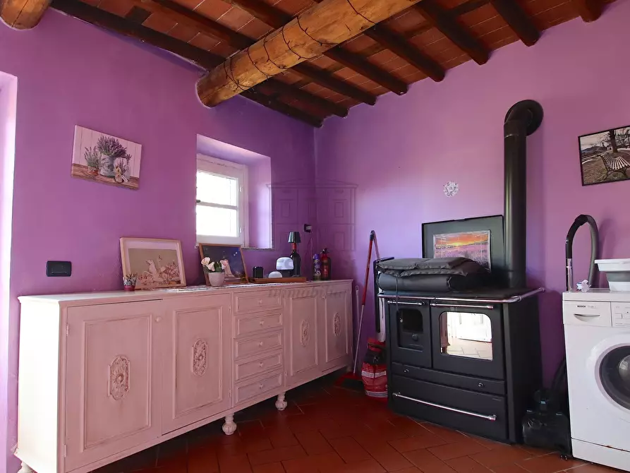 Immagine 22 di Rustico / casale in vendita  in Via Vergaglia 11 a Camaiore