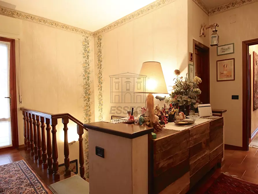 Immagine 6 di Villa in vendita  in Viale G. Puccini 1718 a Lucca