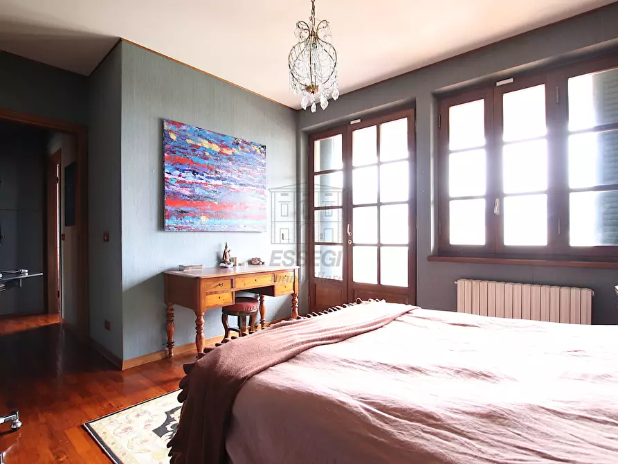 Immagine 30 di Villa in vendita  in Viale Cesare Biondi 68 a Barga