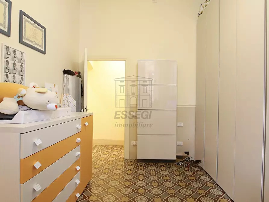 Immagine 13 di Appartamento in vendita  in Via Santa Chiara 12 a Lucca
