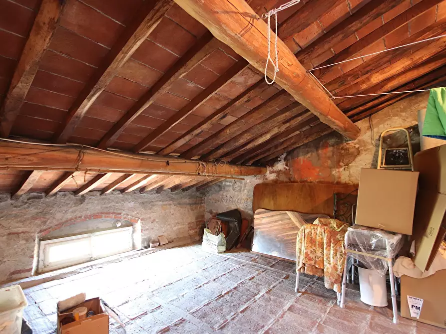 Immagine 19 di Rustico / casale in vendita  in Via Sottomonte 229 a Capannori