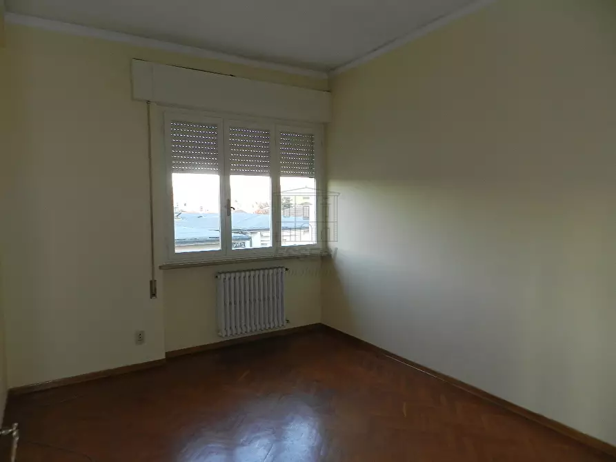 Immagine 4 di Appartamento in affitto  in Via Silvio Ferri 135 a Lucca