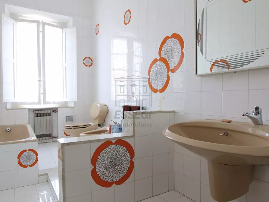 Immagine 24 di Villa in vendita  in Via dei Pieroni a Capannori