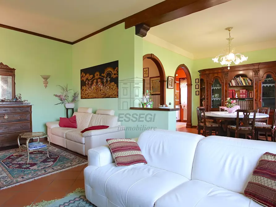 Immagine 20 di Villa in vendita  in Via Comunale Campolungo 51 a Lucca