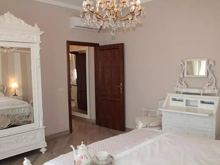 Immagine 13 di Villa in vendita  in Via Don Minzoni a Montecarlo