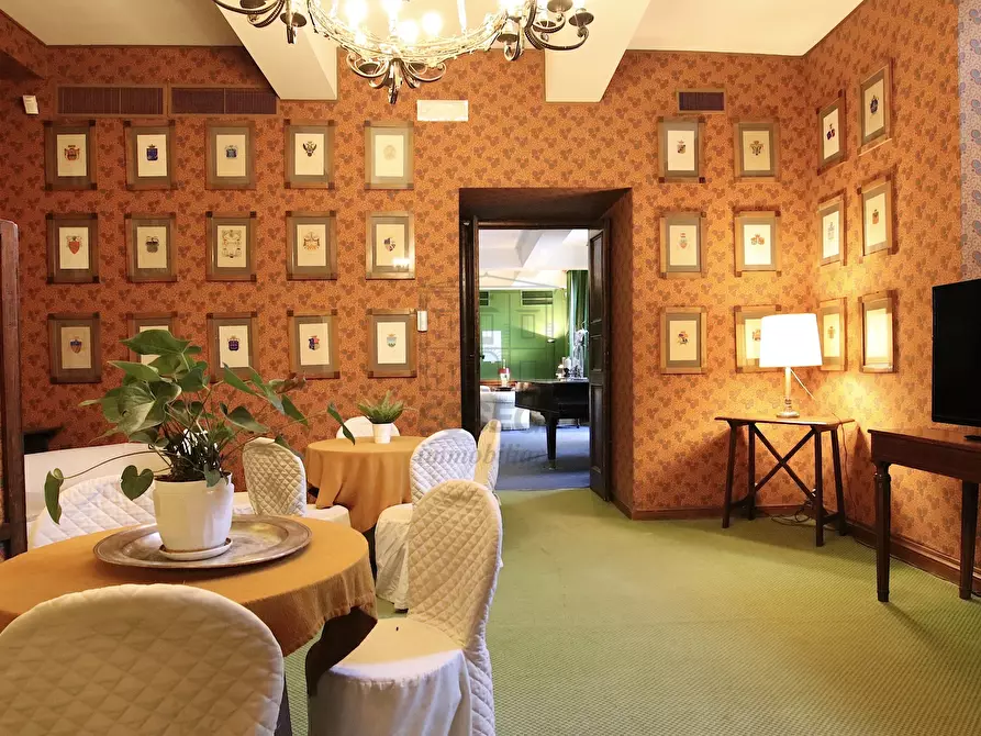 Immagine 18 di Villa in vendita  in Via della Pollicchia 50 a Lucca