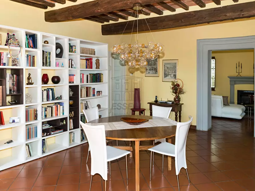 Immagine 9 di Rustico / casale in vendita  in Via della Chiesa di Gragnano 24 a Capannori