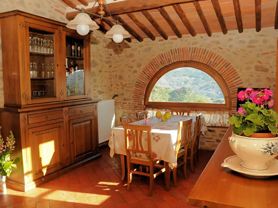 Immagine 3 di Rustico / casale in vendita  in Strada Senza Nome 5 a Pescia