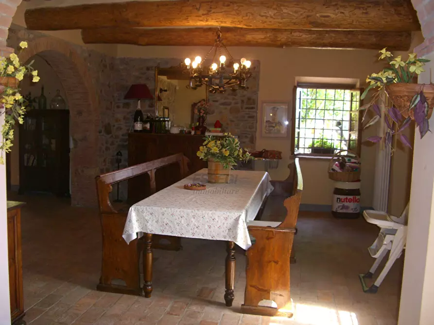 Immagine 11 di Rustico / casale in vendita  in viadon aldo mei a Buti