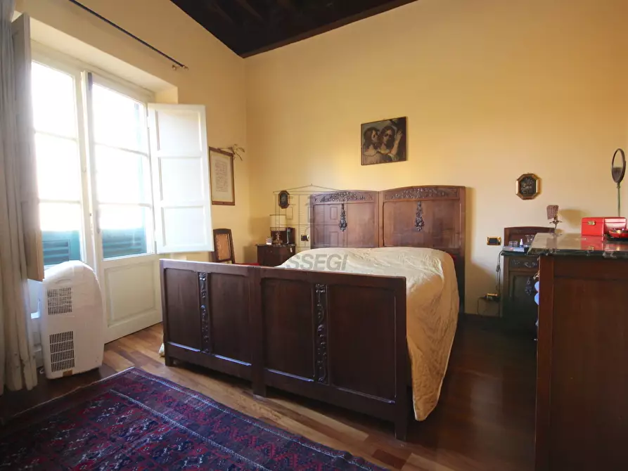 Immagine 25 di Appartamento in vendita  in piazza san frediano a Lucca