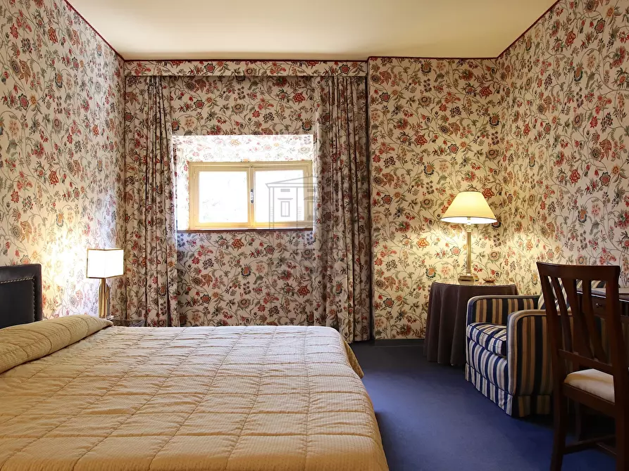 Immagine 21 di Albergo/B&B/Residence in vendita  in Via Nuova per Pisa a Lucca