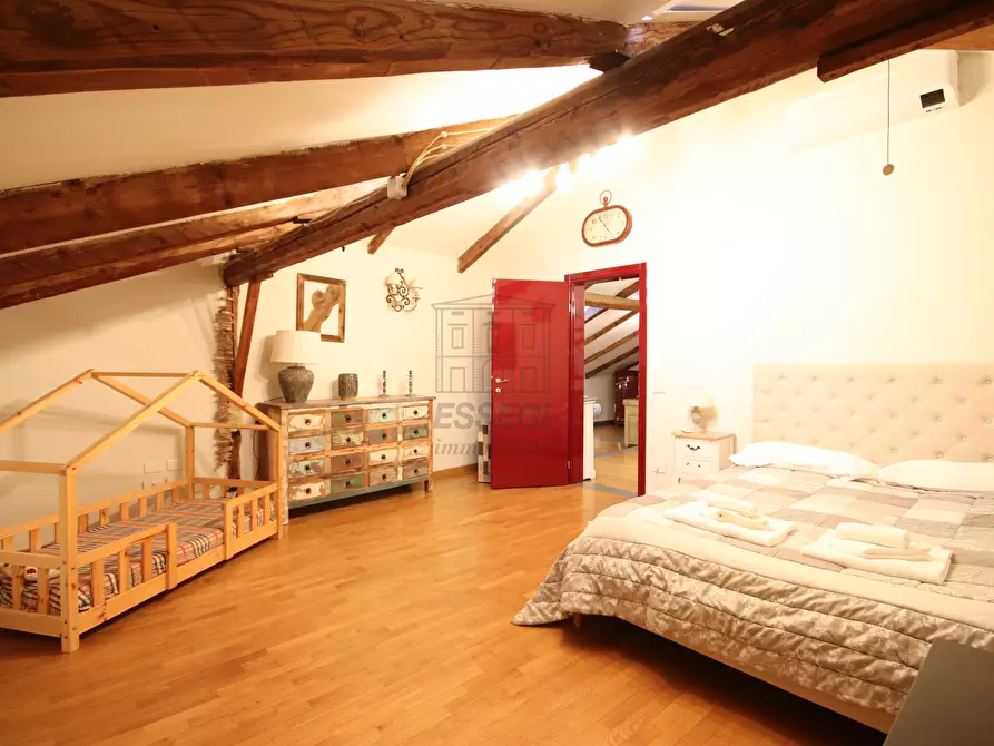 Immagine 7 di Appartamento in affitto  in Viale Pacini 116 a Lucca