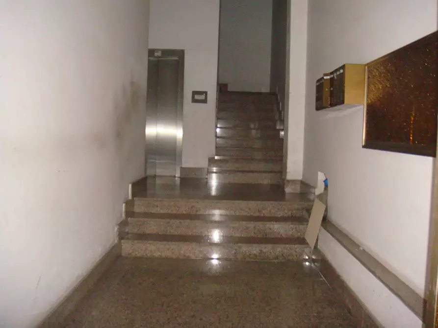 Immagine 13 di Trilocale in affitto  in Via Abate Sant'Elia 11 a Reggio Di Calabria