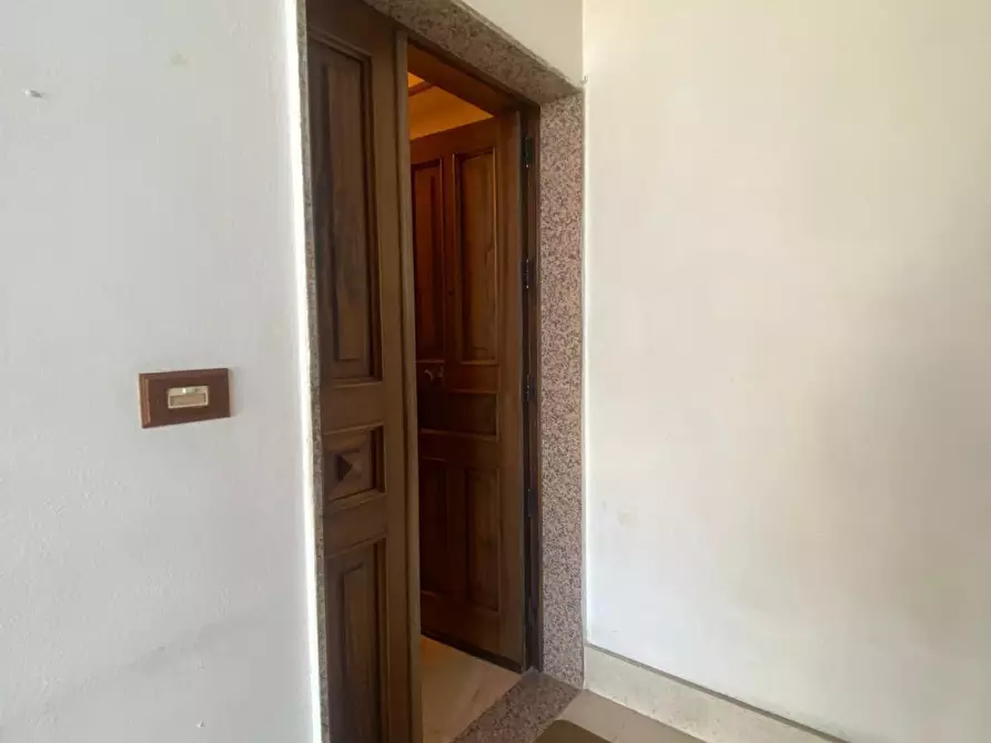 Immagine 20 di Pentalocale in vendita  in Viale Aldo Moro 15 a Bova Marina