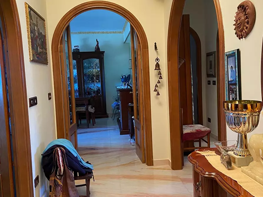 Immagine 6 di Pentalocale in vendita  in Viale Aldo Moro 15 a Bova Marina