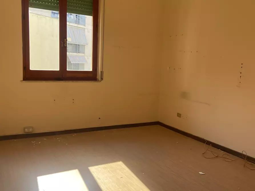 Immagine 4 di Pentalocale in vendita  in Via Paolo Pellicano 21 a Reggio Di Calabria