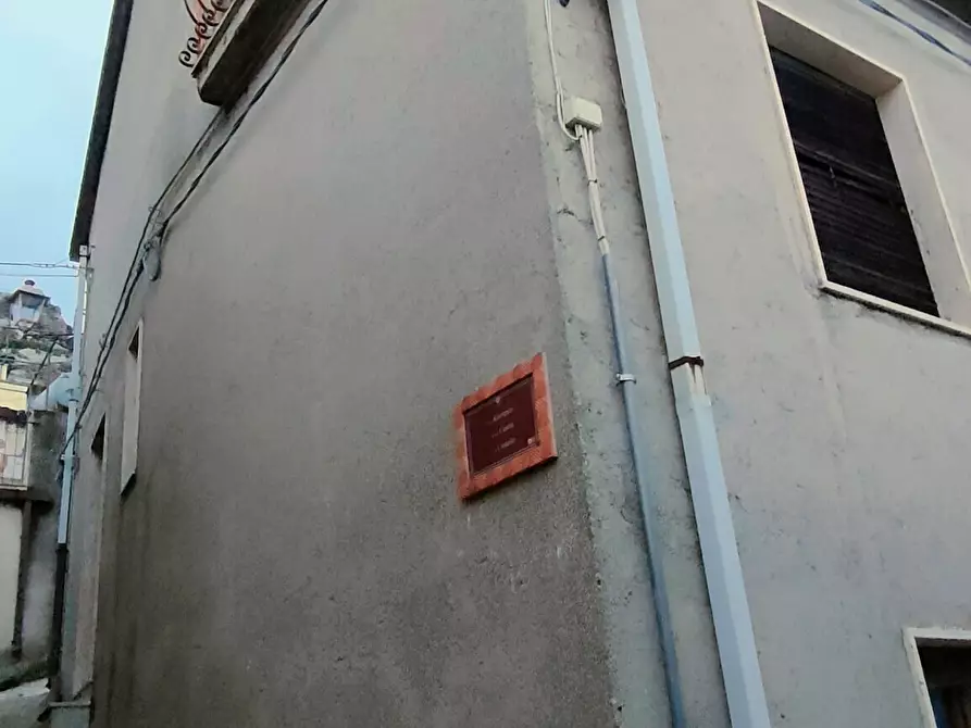 Immagine 3 di Rustico / casale in vendita  in Via Dante Alighieri a Bova