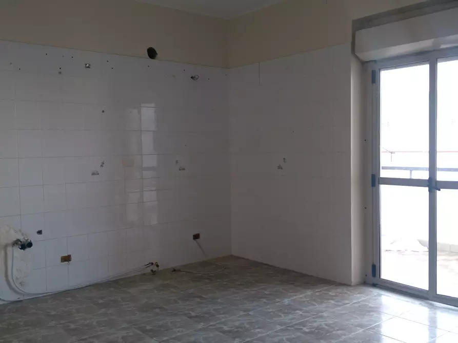 Immagine 15 di Bilocale in vendita  a Reggio Di Calabria