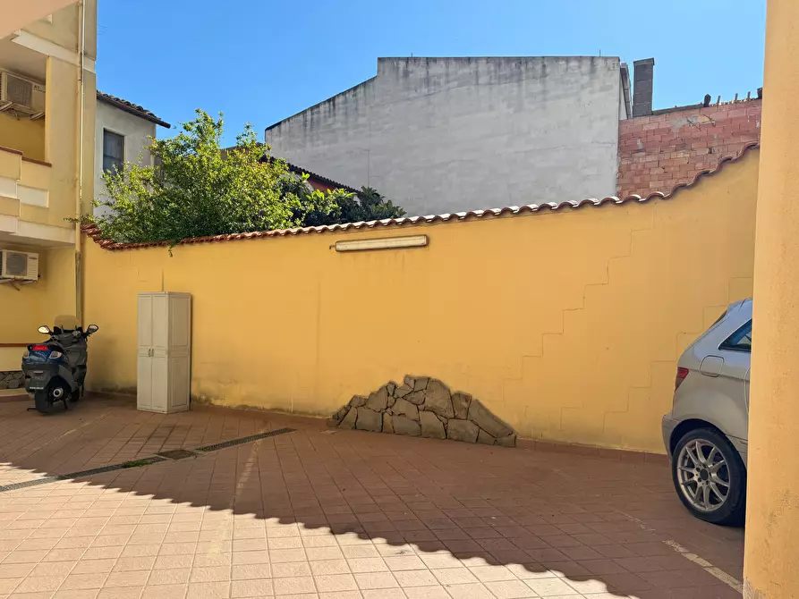 Immagine 18 di Appartamento in vendita  a Sestu