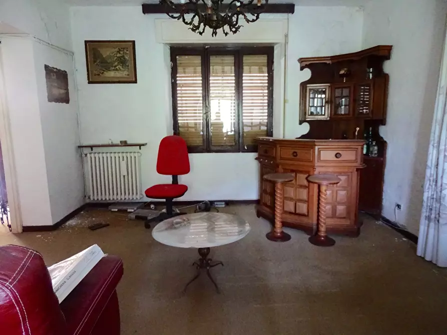 Immagine 4 di Quadrilocale in vendita  a Ameglia